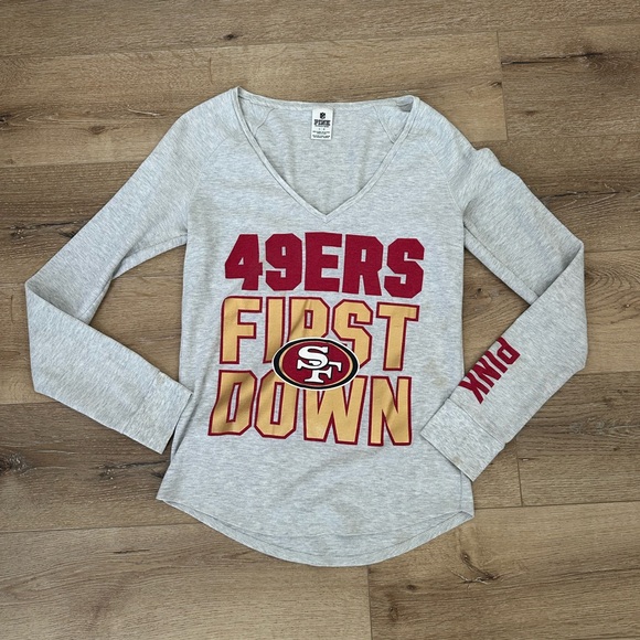 PINK Victoria's Secret Tops - VS Pink NFL 49ers long sleeve v neck thermal L